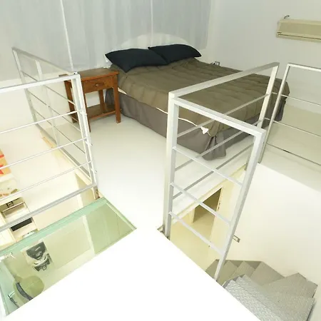 Daire Izzhome Light Cagliari