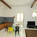 Izzhome Light Cagliari