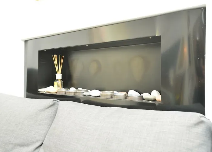 شقة Izzhome Light *